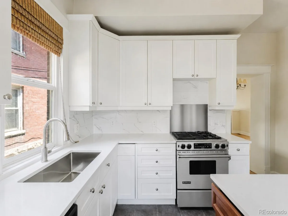 2001 N Gaylord Street Denver CO 80205 | MLS #REC3058614 08052026174442 1200 22
