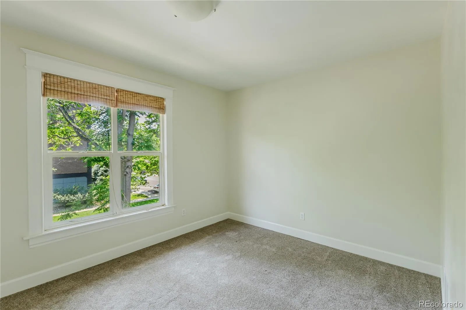 2001 N Gaylord Street Denver CO 80205 | MLS #REC3058614 08052026174442 1600 35