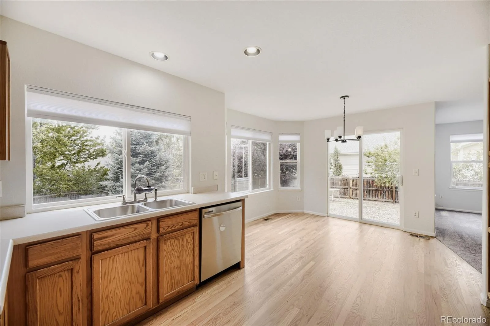 2831 S Walden Way Aurora CO 80013 | MLS #REC3058957 07282026185431 1600 10
