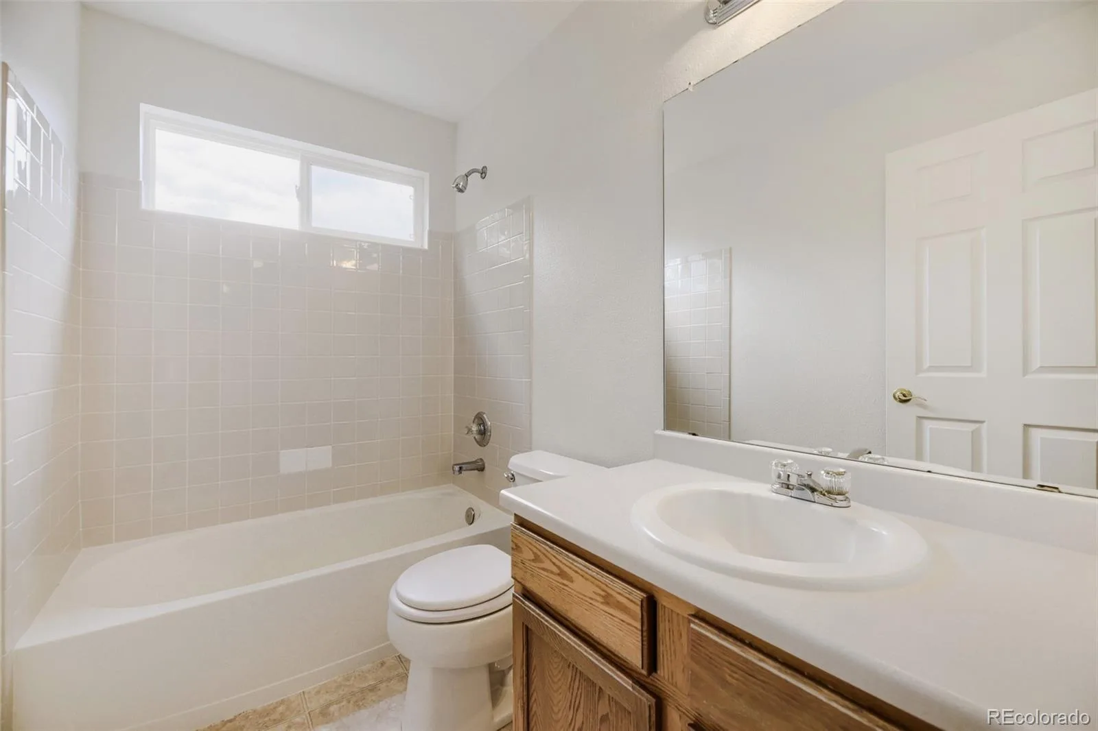 2831 S Walden Way Aurora CO 80013 | MLS #REC3058957 07282026185431 1600 22