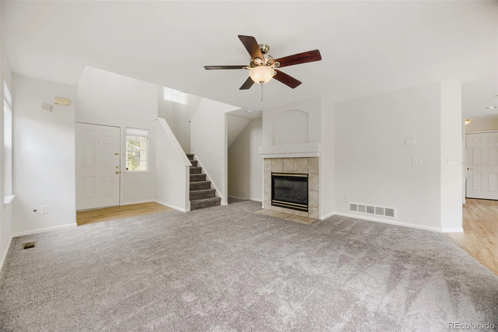 2831 S Walden Way Aurora CO 80013 | MLS #REC3058957 07282026185431 1600 5