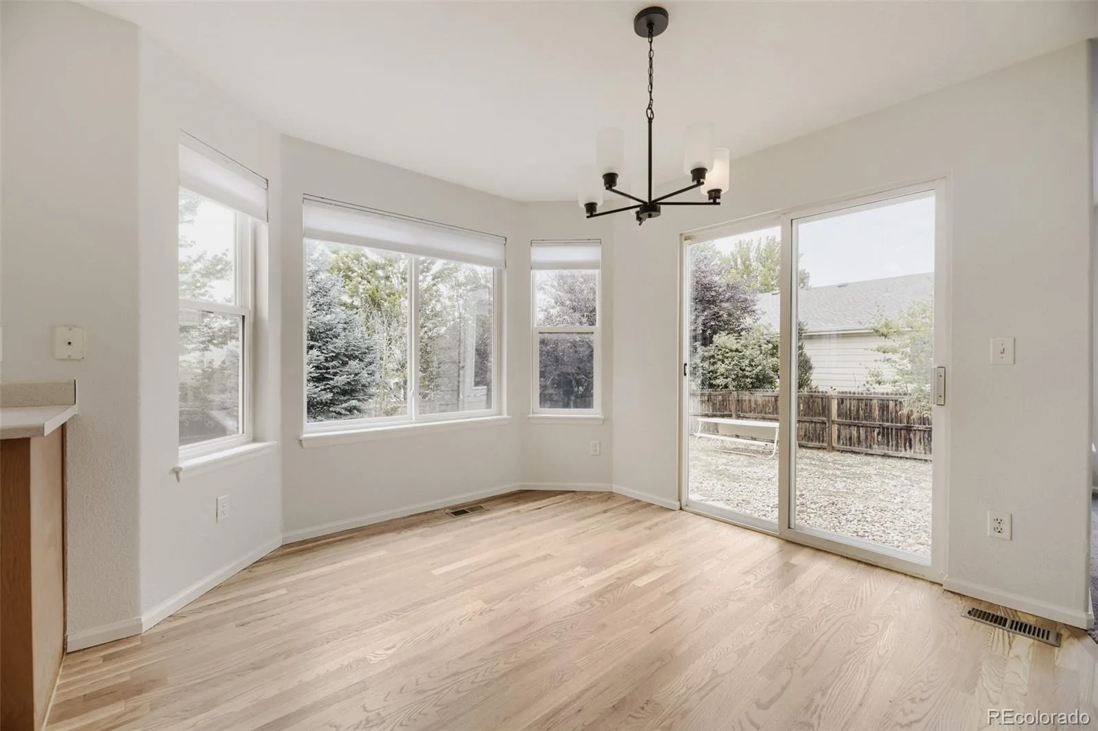 2831 S Walden Way Aurora CO 80013 | MLS #REC3058957 07282026185431 1600 6