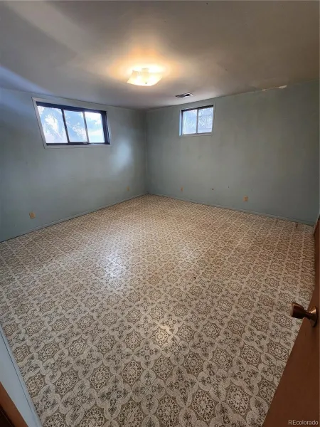 6525 E Harvard Avenue Denver CO 80224 MLS #REC3059954 04142026181221 800 12