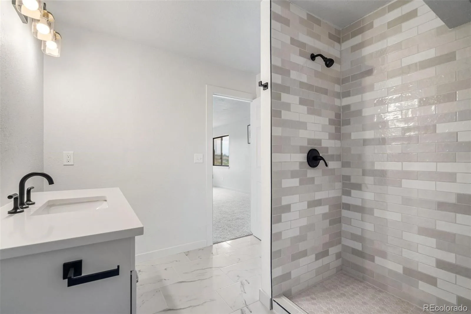 14502 E Walsh Place Aurora CO 80012 MLS #REC3060451 07122026140022 1600 19