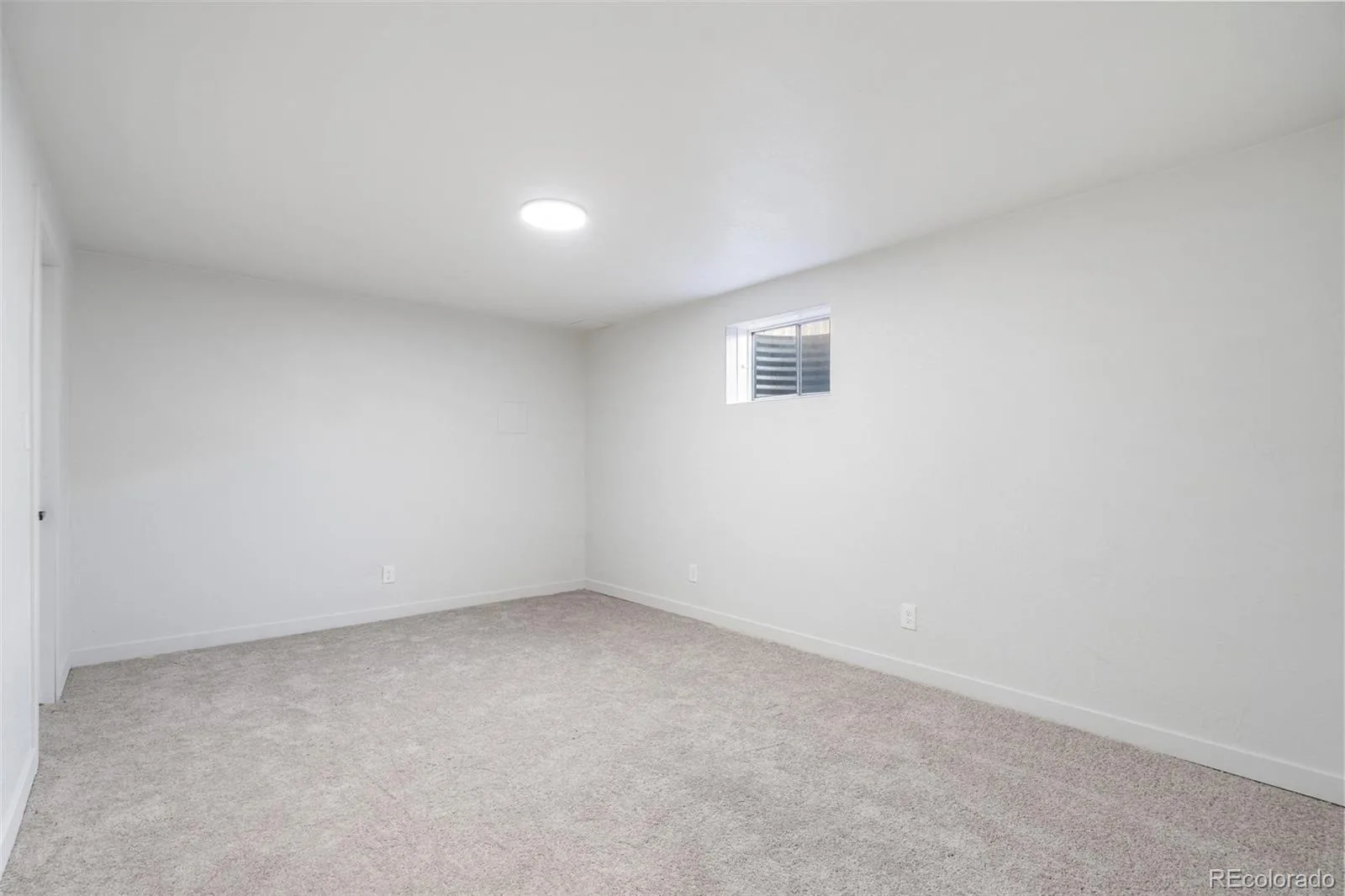 14502 E Walsh Place Aurora CO 80012 MLS #REC3060451 07122026140022 1600 29