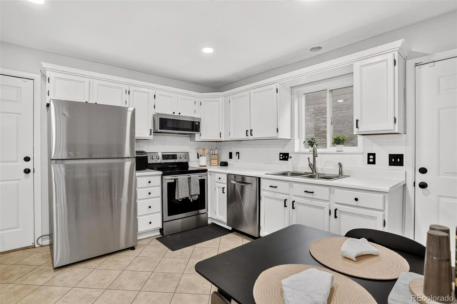 4120 S Ireland Court Aurora CO 80013 | MLS #REC3061395 07152026072813 1600 6