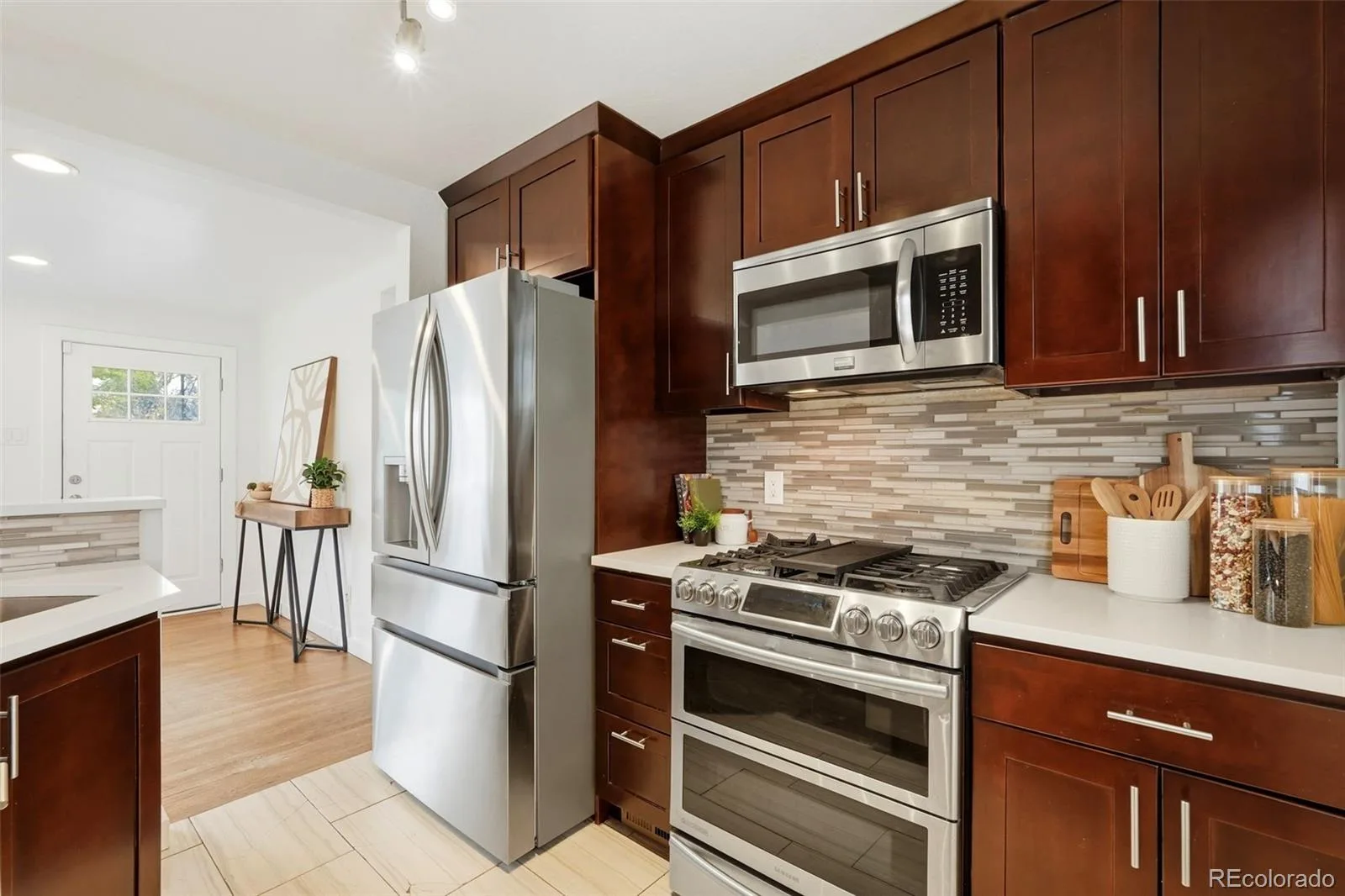 3030 Newport Street Denver CO 80207 | MLS #REC3061623 10092026004935 1600 11