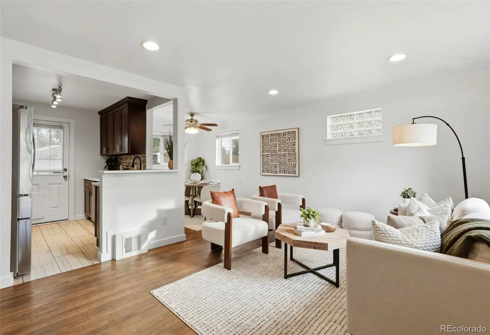 3030 Newport Street Denver CO 80207 | MLS #REC3061623 10092026004935 1600 5