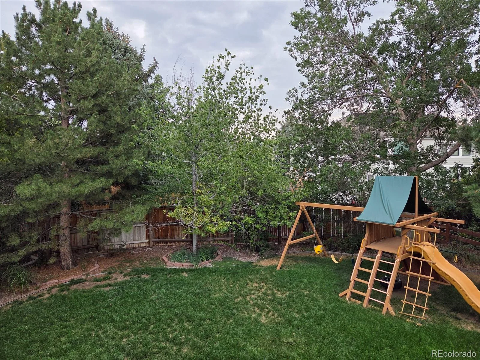 10852 Bobcat Terrace Lone Tree CO 80124 | MLS #REC3062122 08212026133622 1600 44
