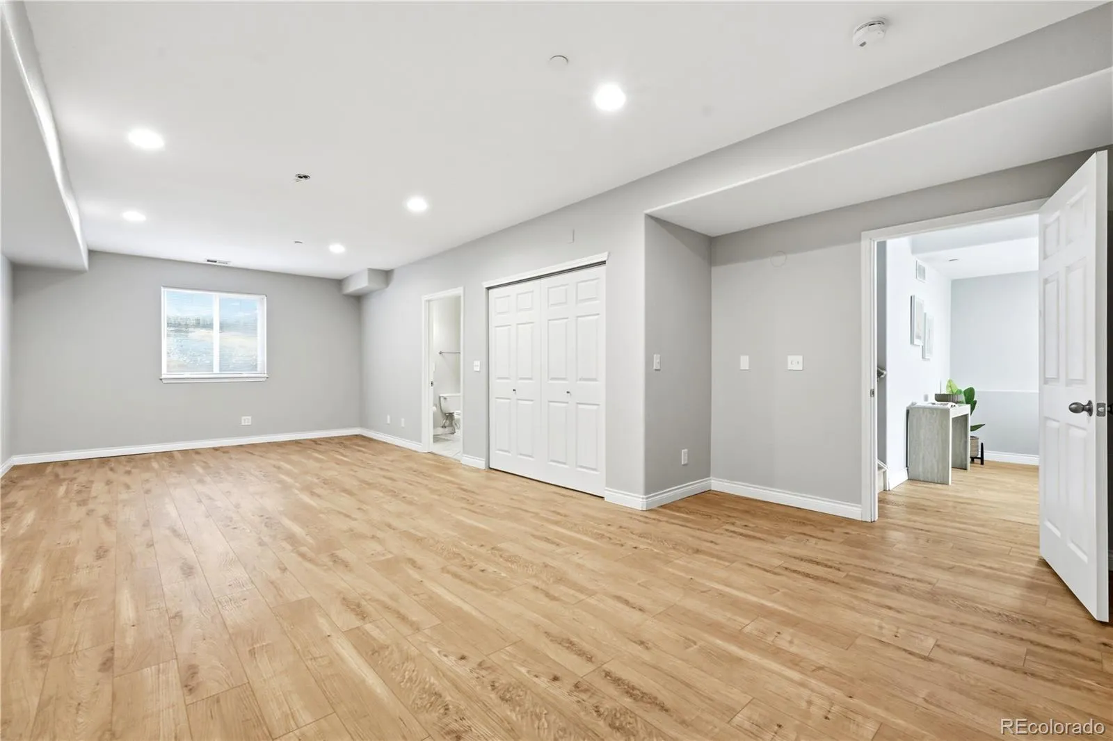 6911 Buckskin Drive Littleton CO 80125 | MLS #REC3063078 05282026030640 1600 19