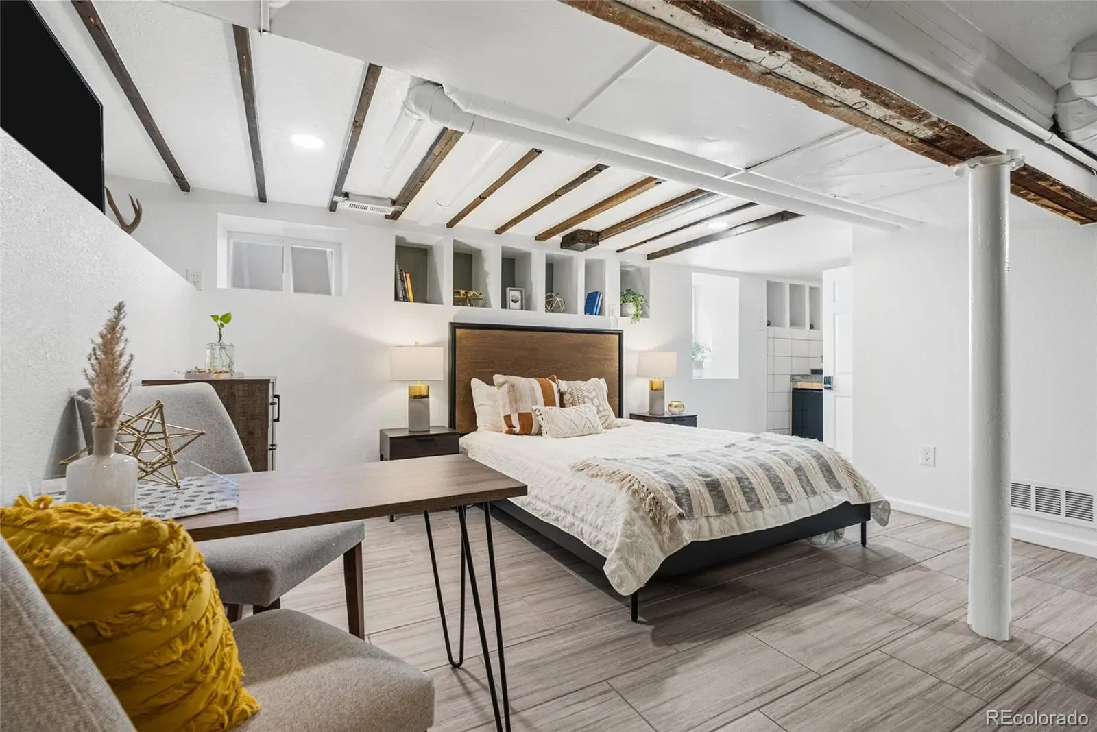 03232026011906 1600 26