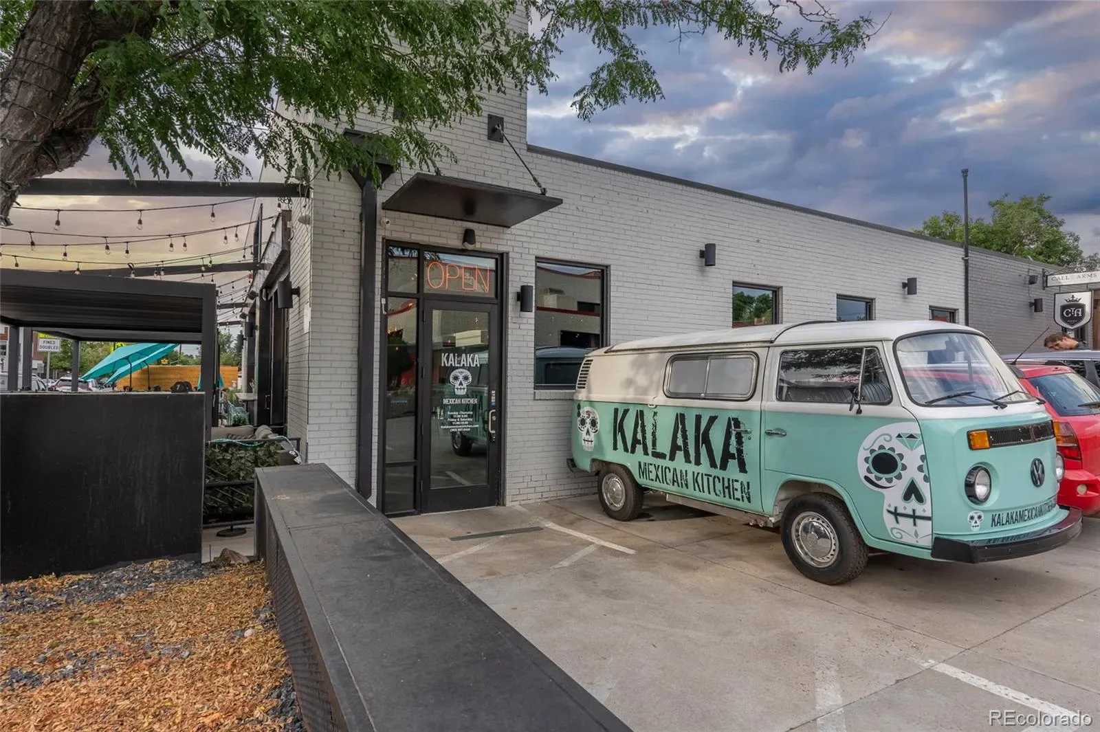 03232026011906 1600 48