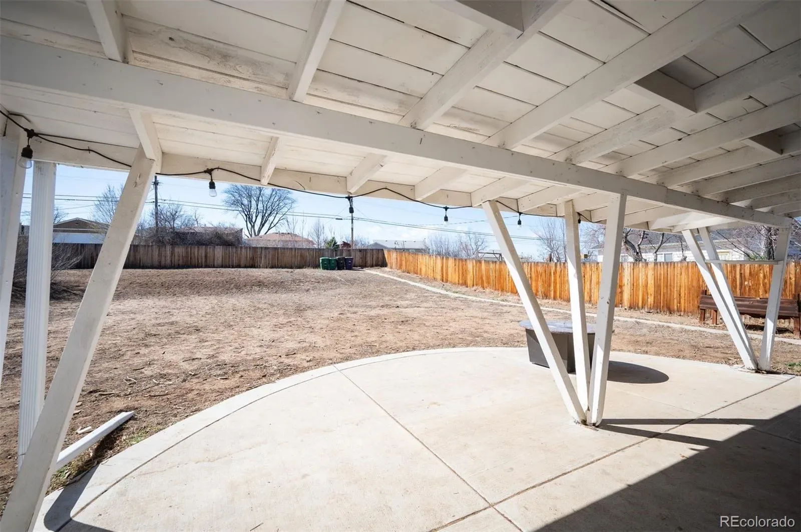 03132026062550 1600 32