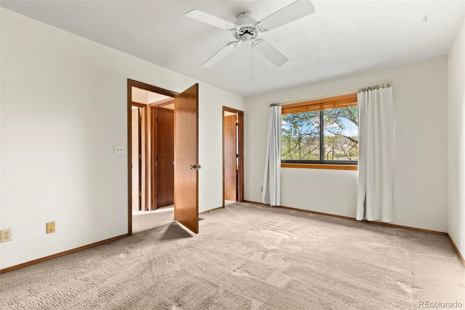 904 Homestake Drive Golden CO 80401 | MLS #REC3066901 08072026172618 1600 17