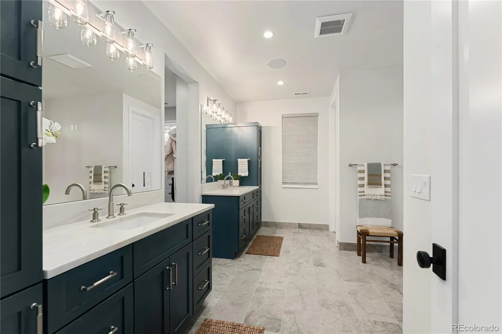 03172026183722 1600 24