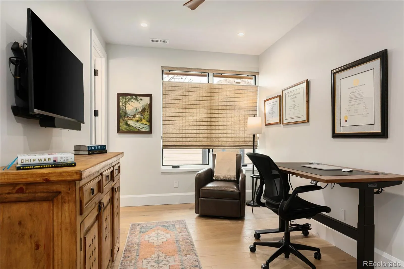 03172026183722 1600 32