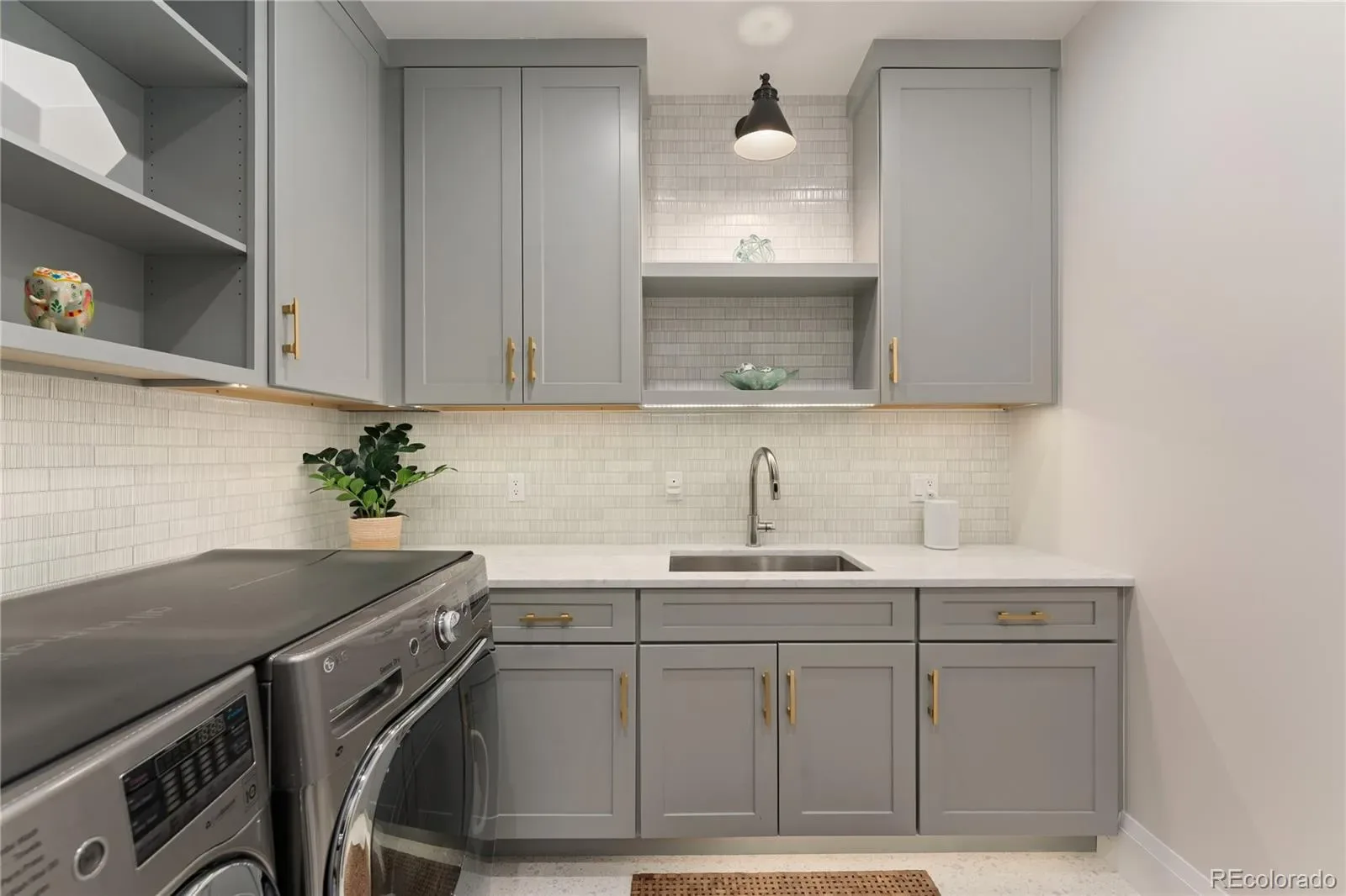 03172026183722 1600 34