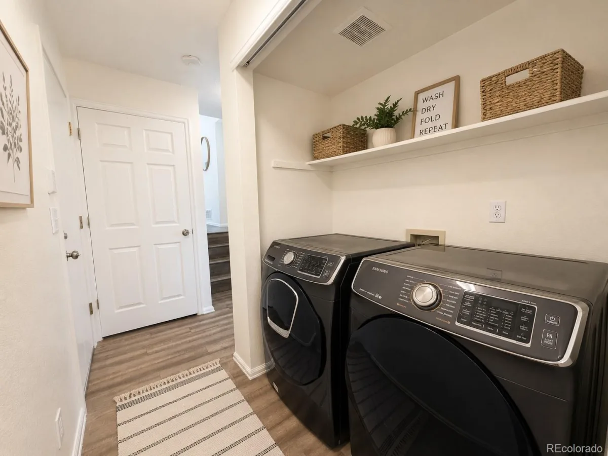 4905 N Sungold Lane Castle Rock CO 80109 | MLS #REC3069301 07242026005805 1200 30