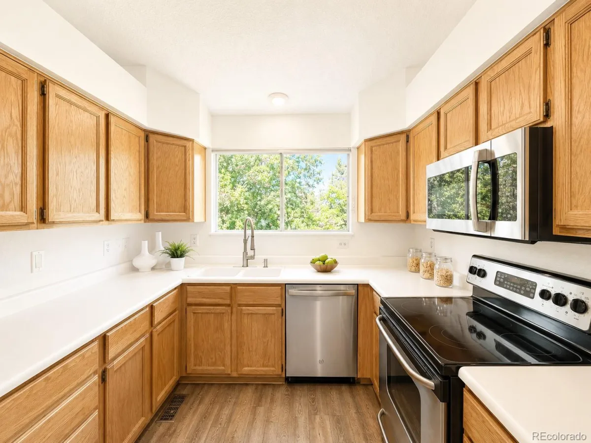 4905 N Sungold Lane Castle Rock CO 80109 | MLS #REC3069301 07242026005805 1200 7