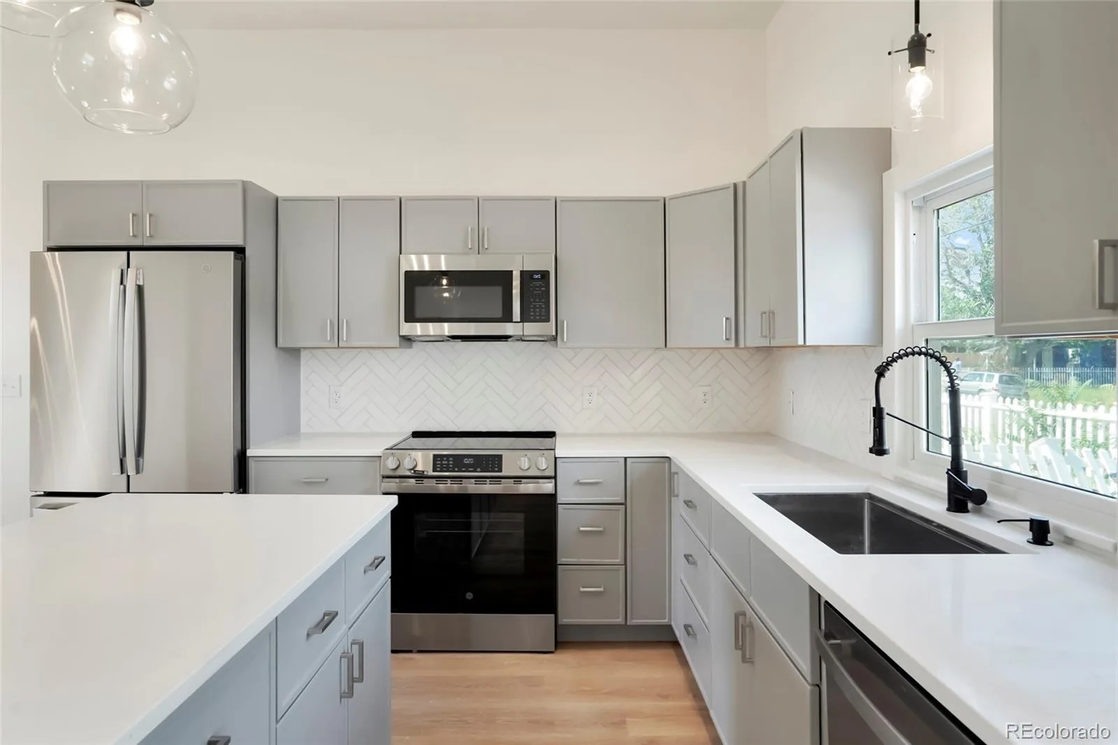 4736 Clayton Street Denver CO 80216 MLS #REC3069948 07242026185459 1600 12