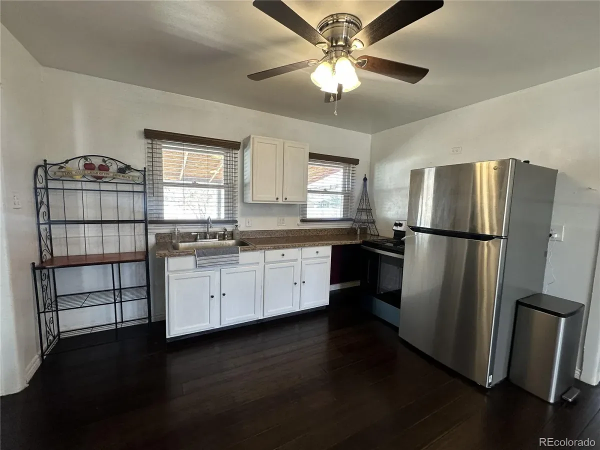 03302026205513 1200 6