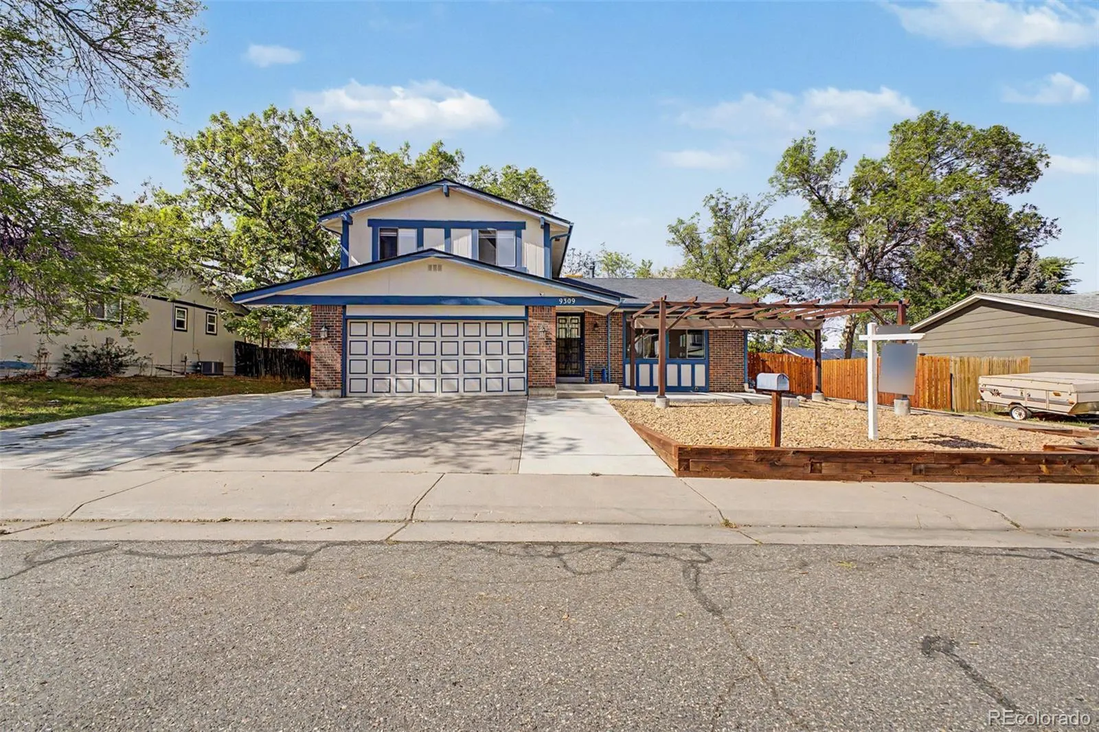 9309 W 76th Avenue Arvada CO 80005 MLS #REC3074297 05132026212252 1600 0