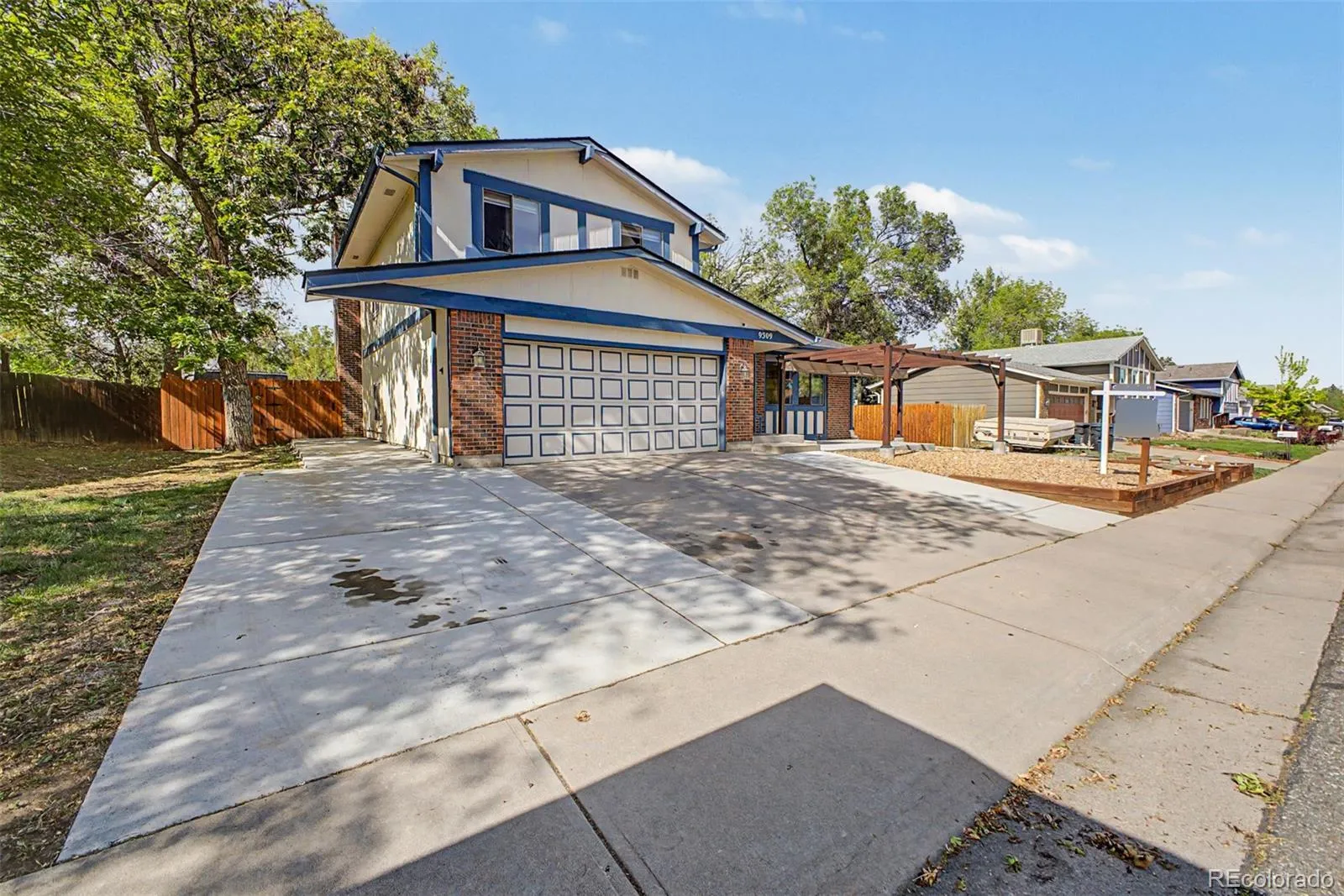 9309 W 76th Avenue Arvada CO 80005 MLS #REC3074297 05132026212252 1600 1