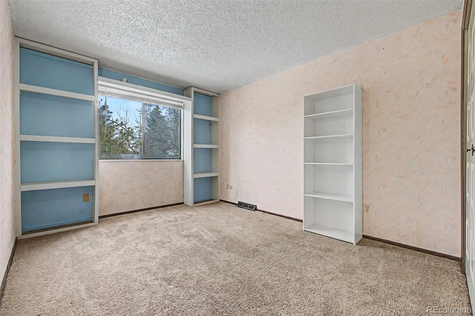 9309 W 76th Avenue Arvada CO 80005 MLS #REC3074297 05132026212252 1600 28