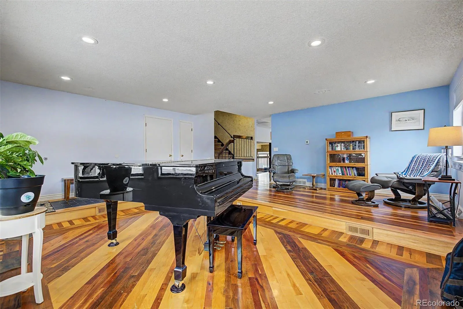 9309 W 76th Avenue Arvada CO 80005 MLS #REC3074297 05132026212252 1600 7