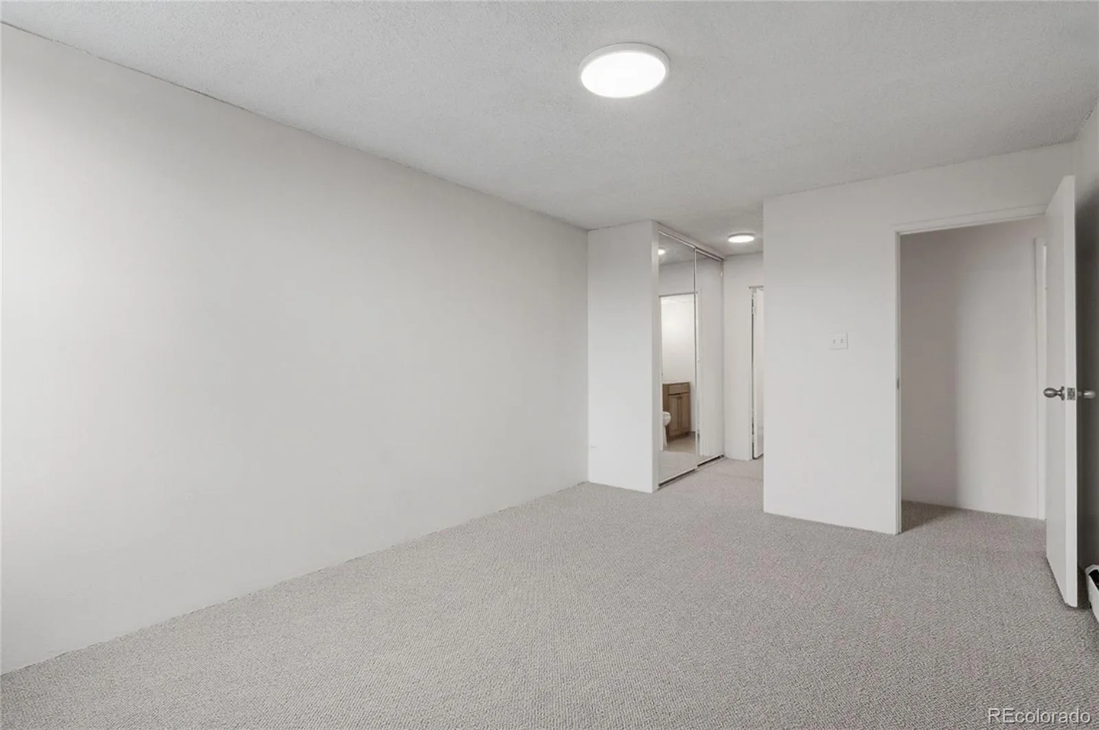 2231 S Vaughn Way #216B Aurora CO 80014 MLS #REC3075572 06032026145703 1600 20