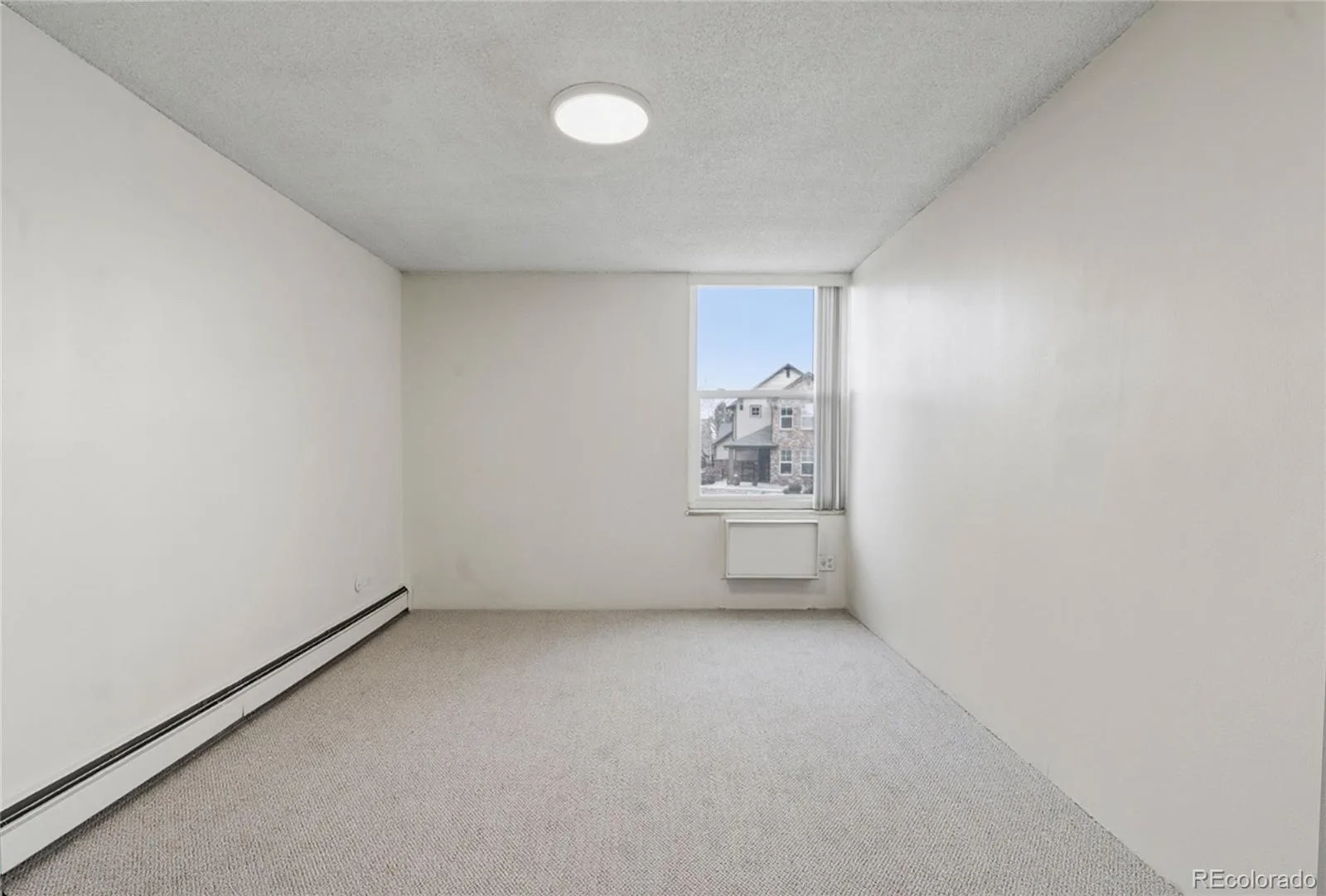 2231 S Vaughn Way #216B Aurora CO 80014 MLS #REC3075572 06032026145703 1600 26