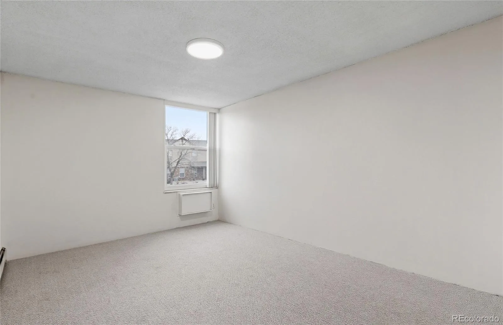 2231 S Vaughn Way #216B Aurora CO 80014 MLS #REC3075572 06032026145703 1600 33