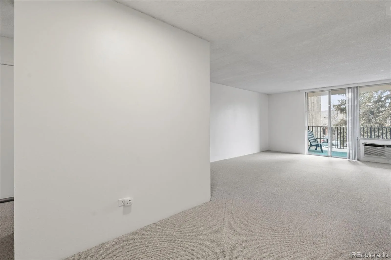 2231 S Vaughn Way #216B Aurora CO 80014 MLS #REC3075572 06032026145703 1600 8