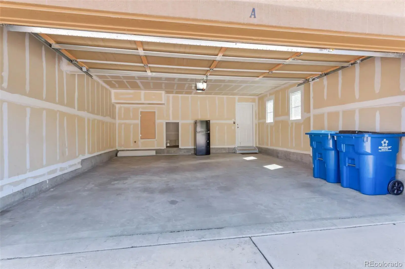 665 W Burgundy Street #A Highlands Ranch CO 80129 | MLS #REC3076077 03042026191449 1600 20