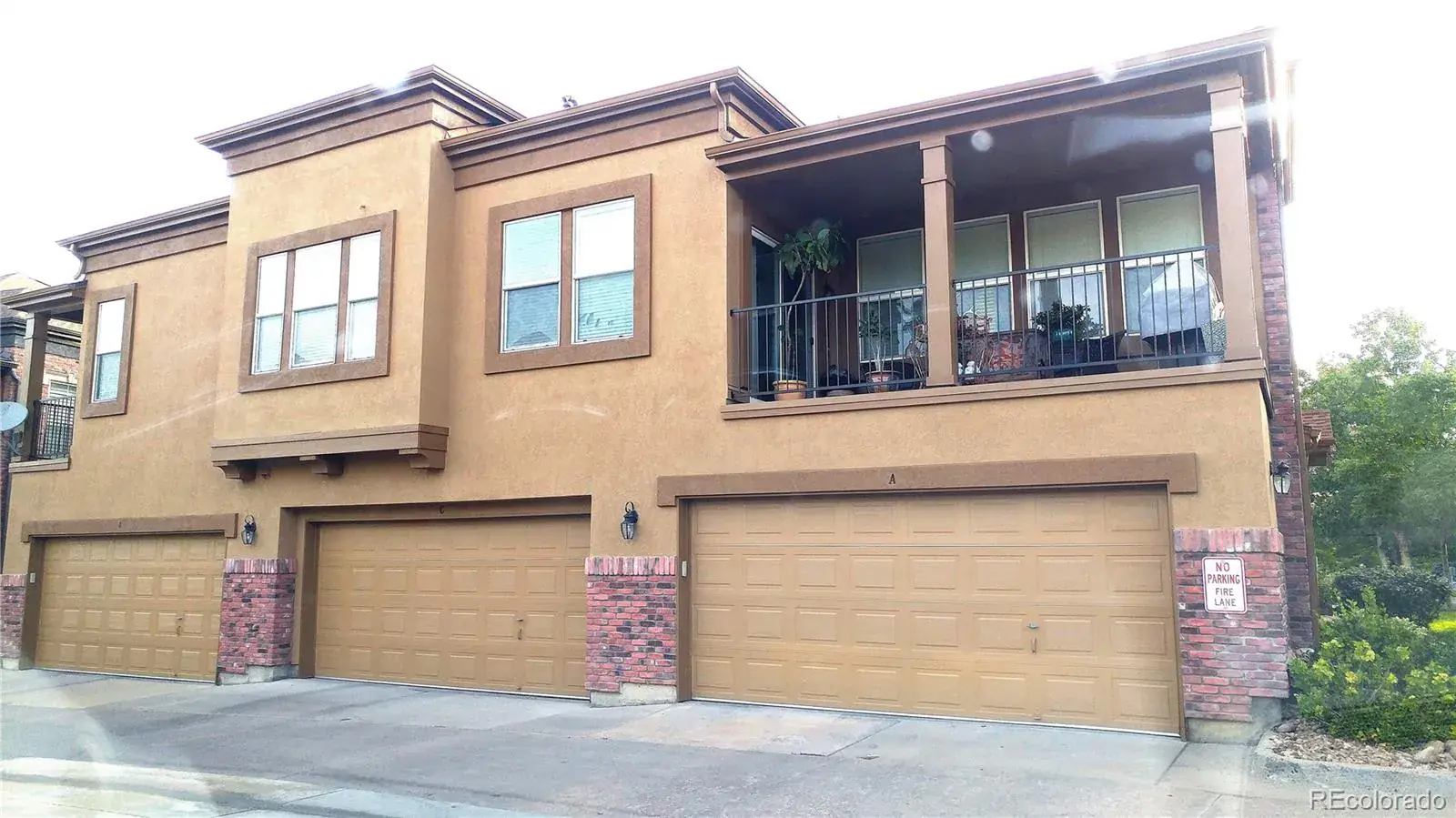 665 W Burgundy Street #A Highlands Ranch CO 80129 | MLS #REC3076077 03042026191449 1600 21