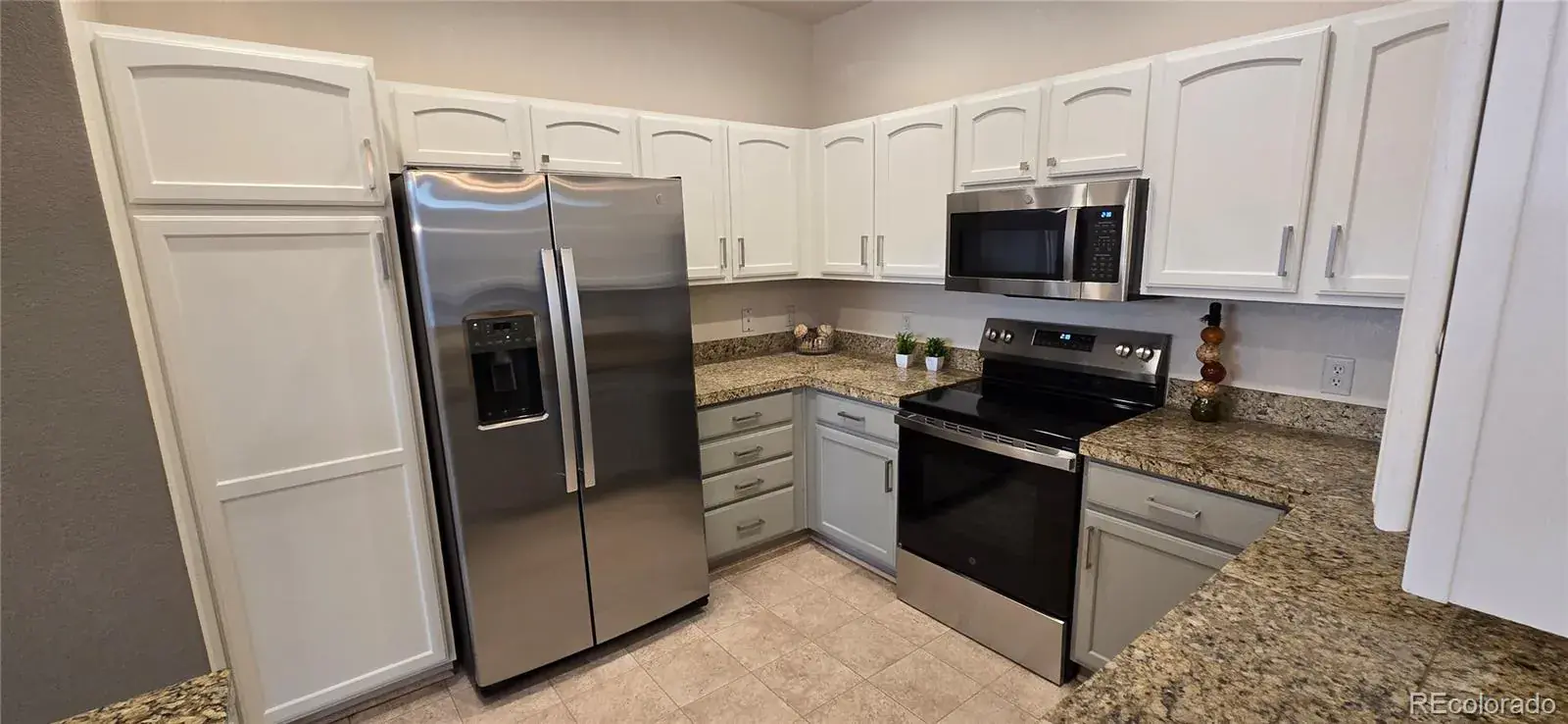665 W Burgundy Street #A Highlands Ranch CO 80129 | MLS #REC3076077 03042026191449 1600 5