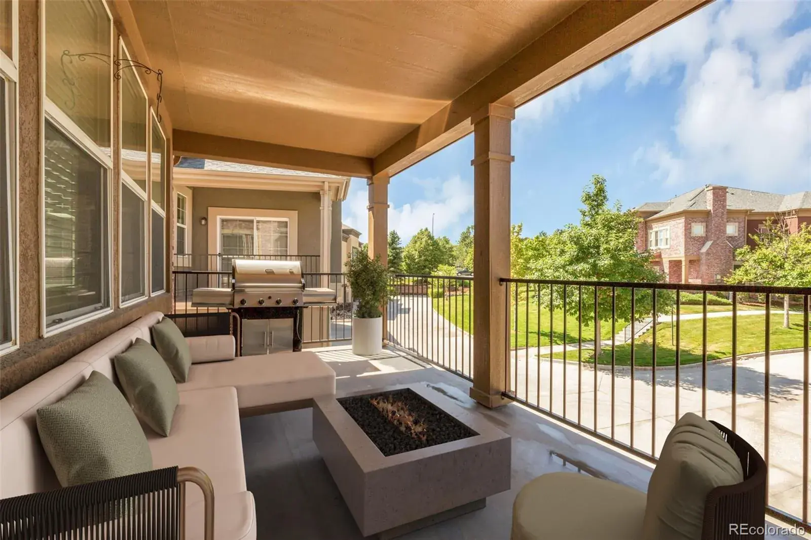665 W Burgundy Street #A Highlands Ranch CO 80129 | MLS #REC3076077 03042026191449 1600 9