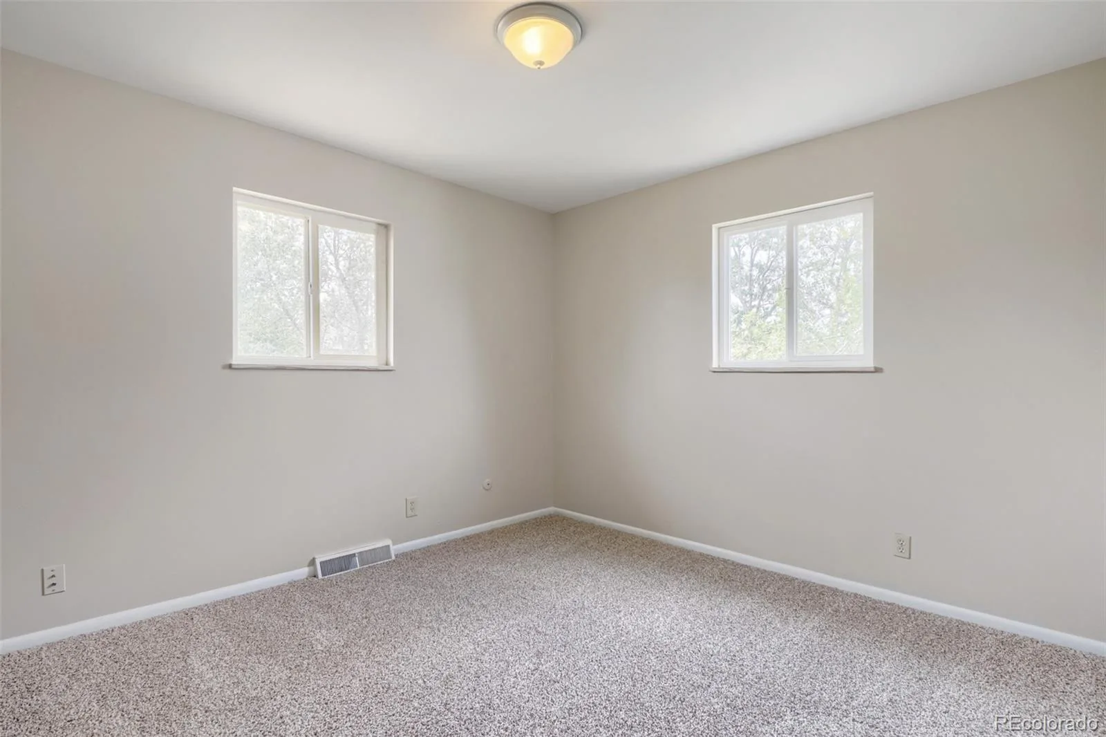 1068 Norfolk Street Aurora CO 80011 | MLS #REC3076392 08112026215706 1600 21