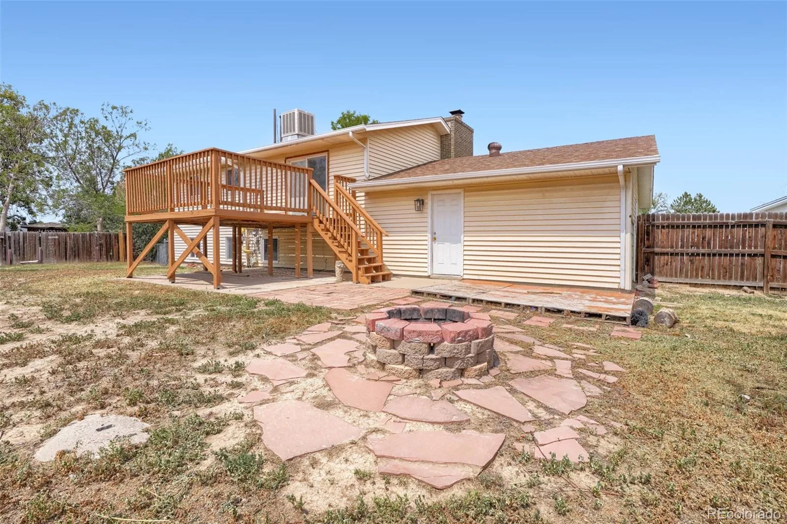1068 Norfolk Street Aurora CO 80011 | MLS #REC3076392 08112026215706 1600 27