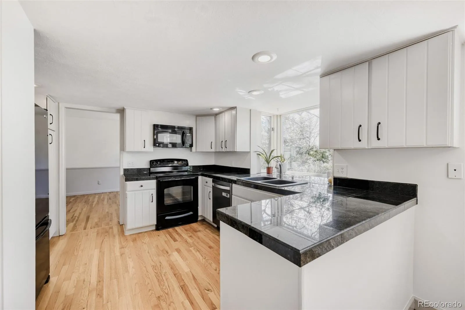 04142026185703 1600 8