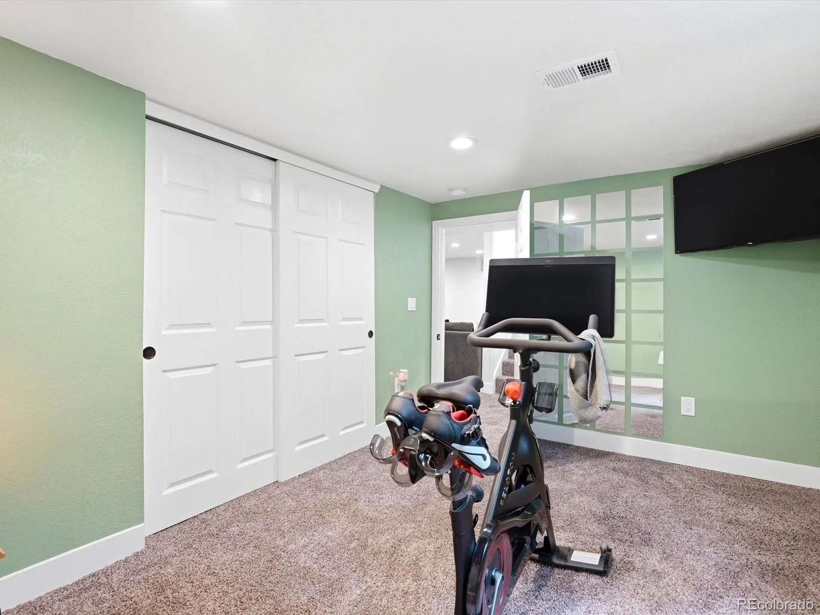 7610 W 24th Avenue Lakewood CO 80214 MLS #REC3078106 06112026220248 1600 41