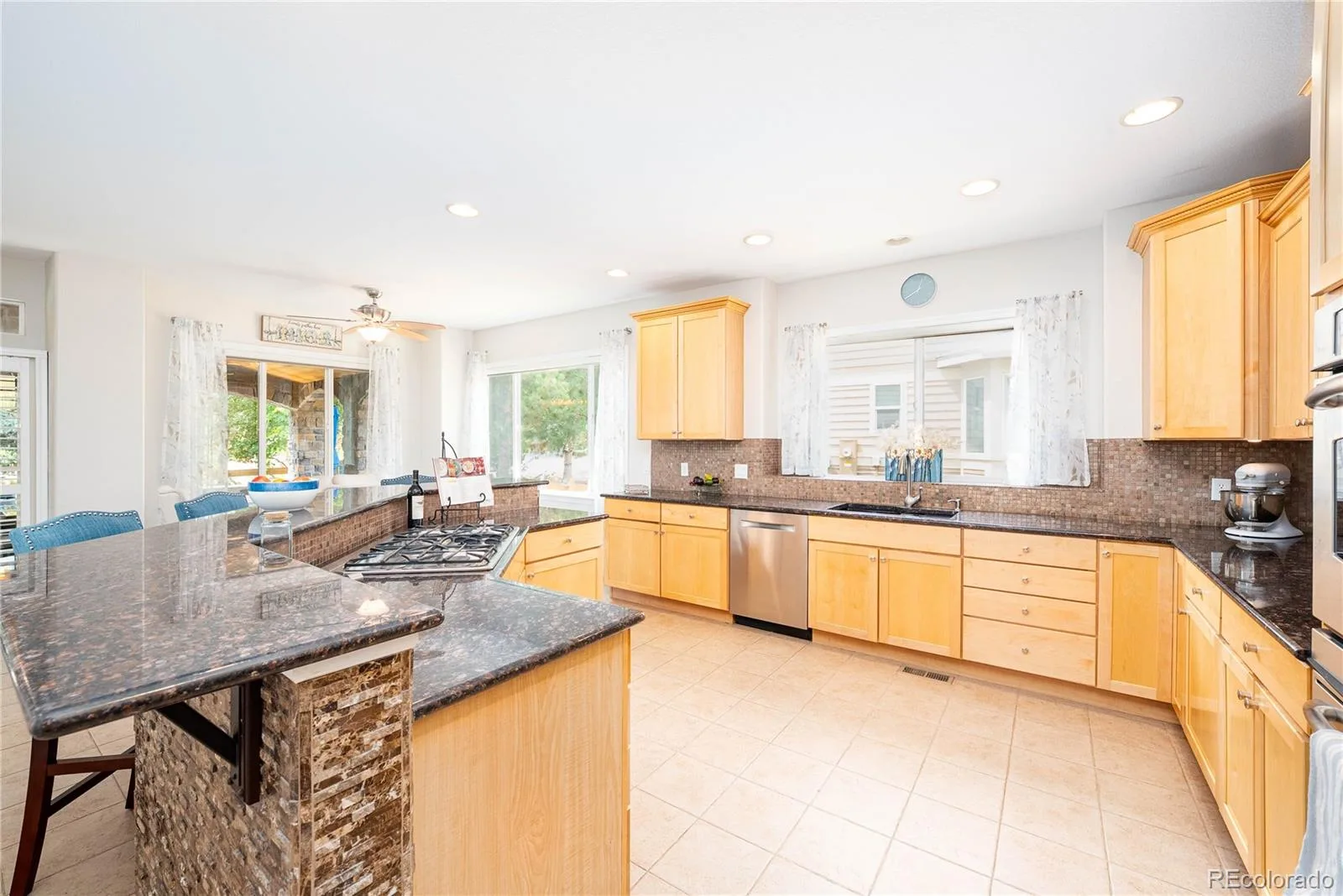 5458 W Calhoun Avenue Littleton CO 80123 | MLS #REC3078211 08282026212204 1600 23