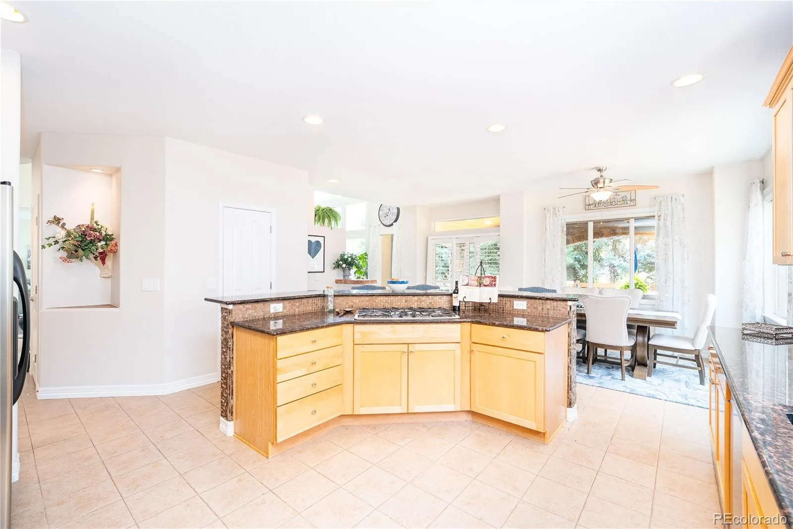 5458 W Calhoun Avenue Littleton CO 80123 | MLS #REC3078211 08282026212204 1600 24