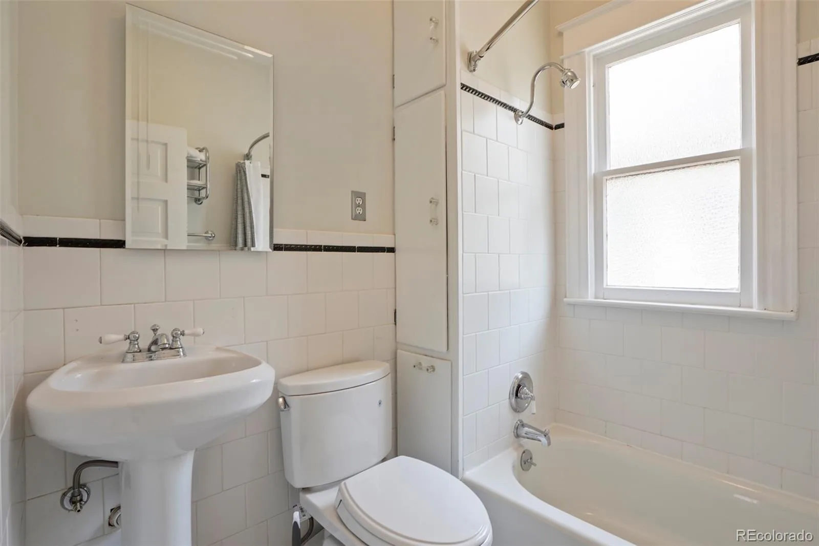 1415 S Grant Street Denver CO 80210 MLS #REC3078423 07082026014626 1600 18