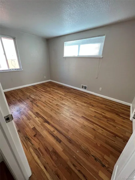 1245 Yates Street Denver CO 80204 | MLS #REC3080542 09302026001420 800 5