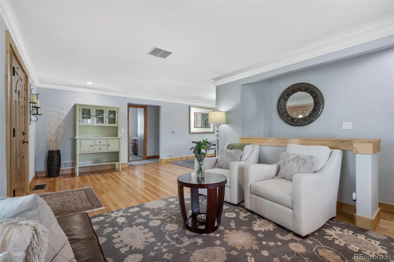 1996 S Downing Street Denver CO 80210 MLS #REC3080802 04222026192302 1600 18