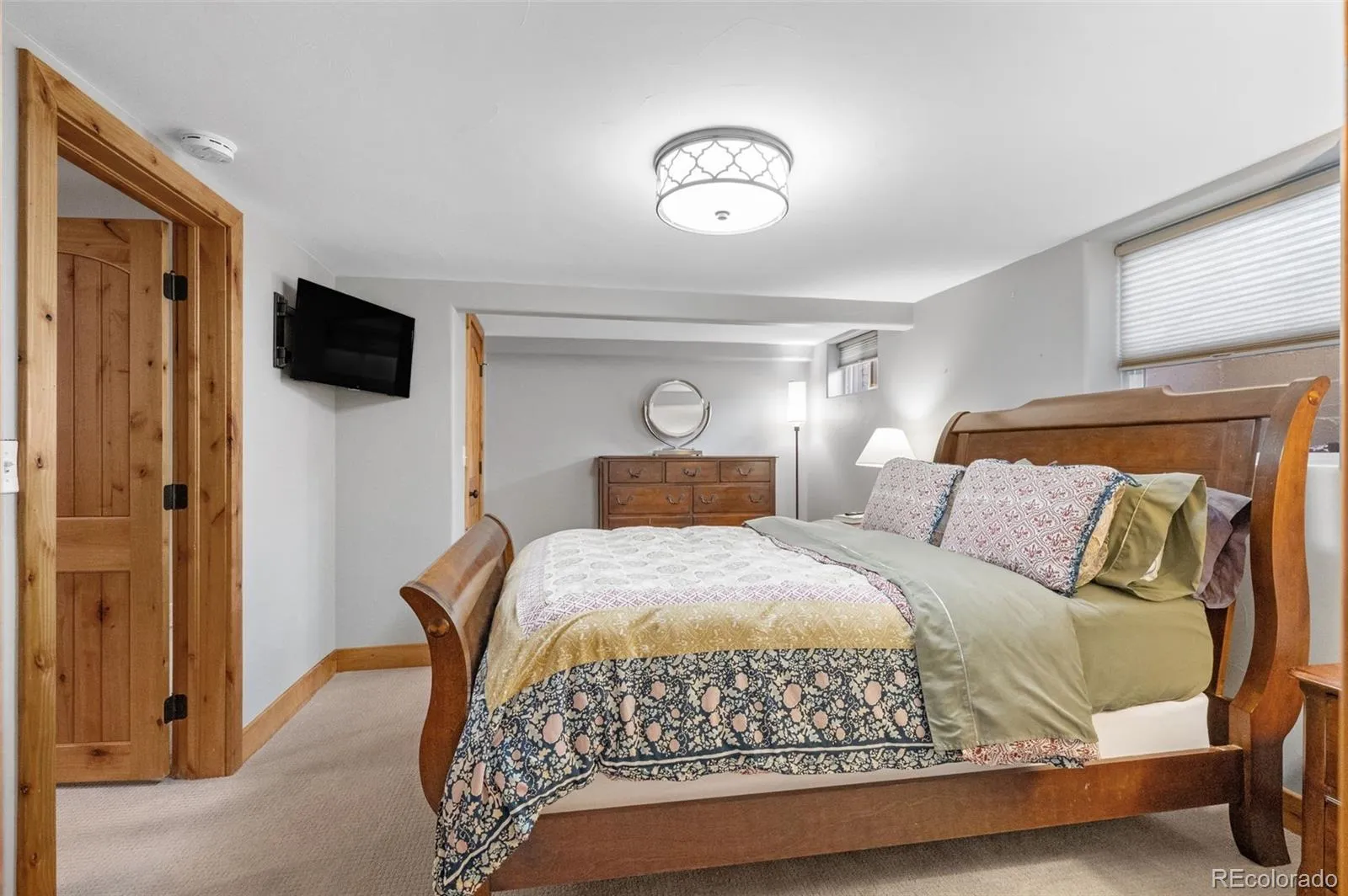 1996 S Downing Street Denver CO 80210 MLS #REC3080802 04222026192302 1600 23