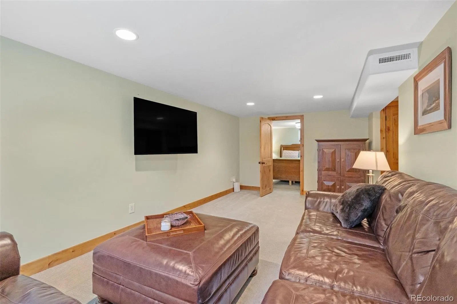 1996 S Downing Street Denver CO 80210 MLS #REC3080802 04222026192302 1600 27