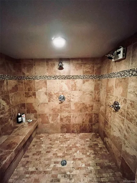 1996 S Downing Street Denver CO 80210 MLS #REC3080802 04222026192302 800 26