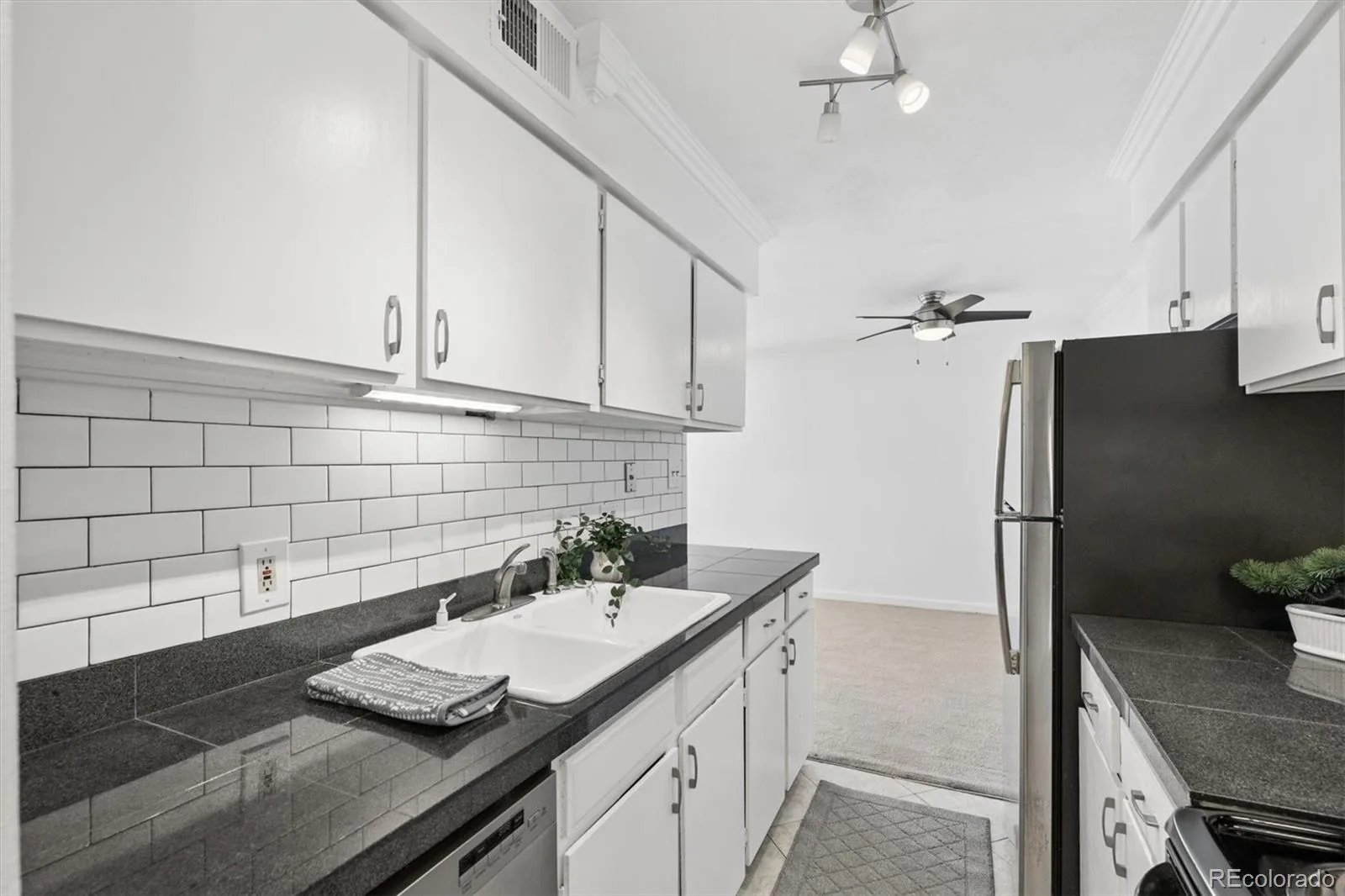7665 E quincy Avenue #204 #7665 Denver CO 80237 MLS #REC3081321 07242026131007 1600 1